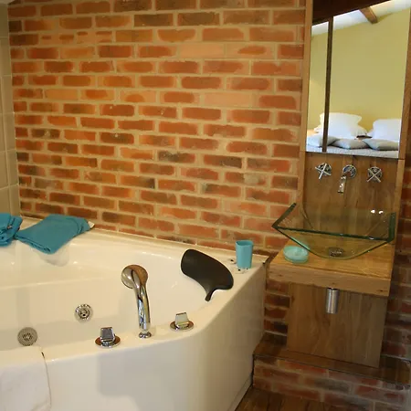 D'hotes Du Serre D'avene 3*